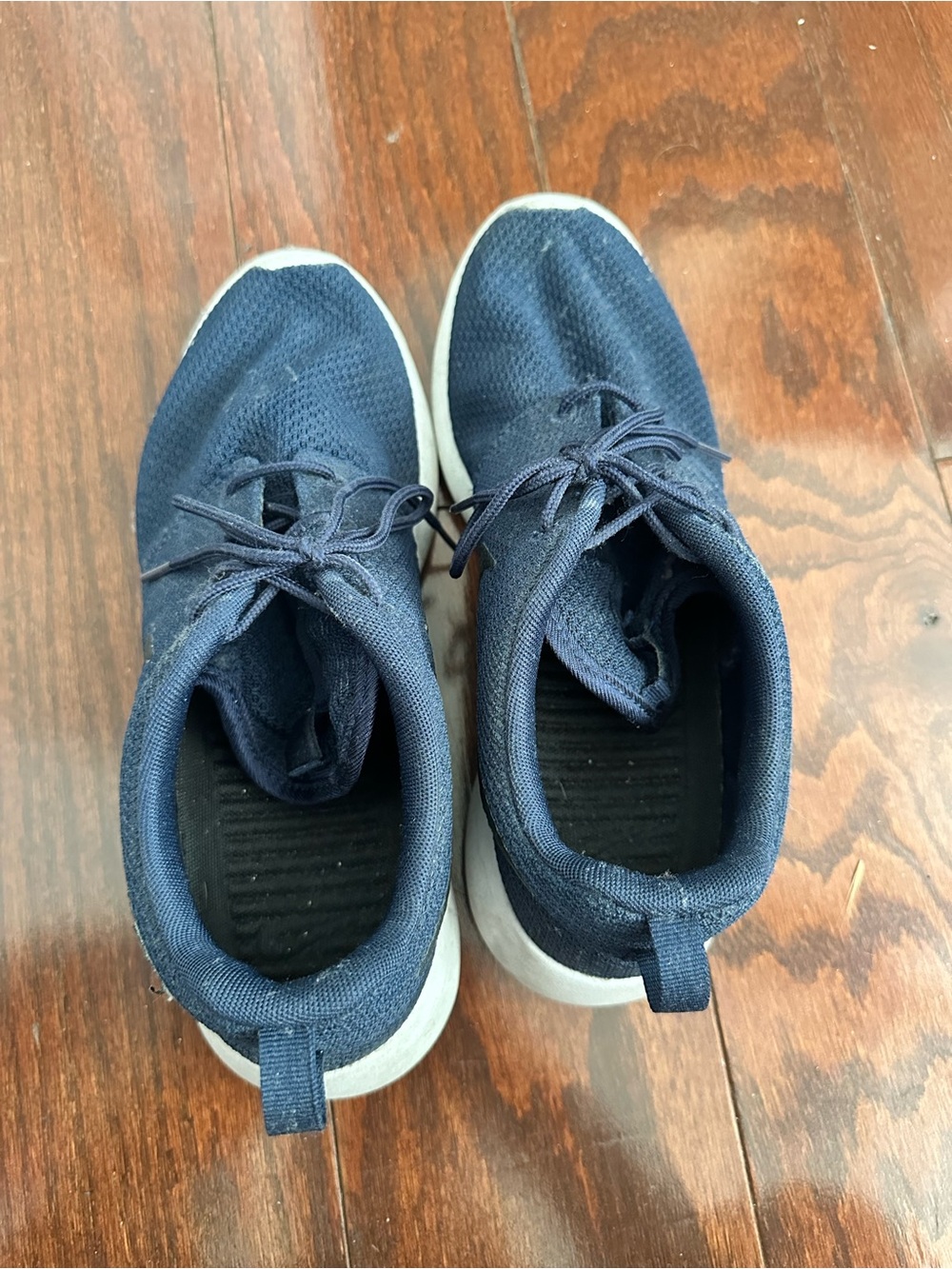 Nike Roshe’s - Picture 3 of 3